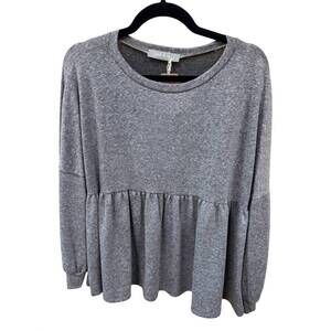 NEW PIXI + IVY women's babydoll tee in grey